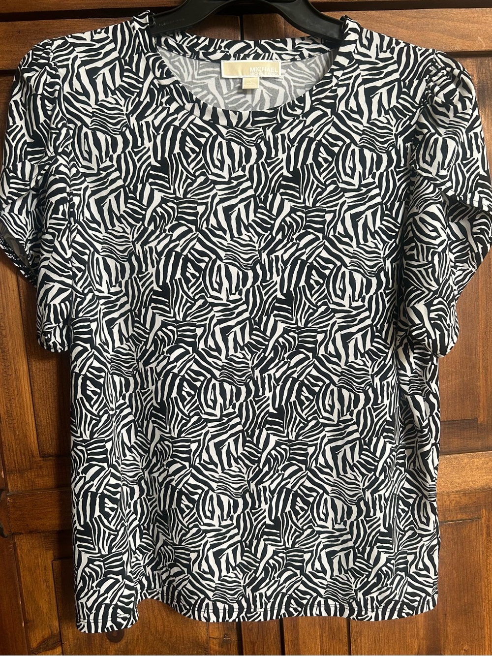 Michael Kors Black and White Abstract Printed Short Sleeve Top